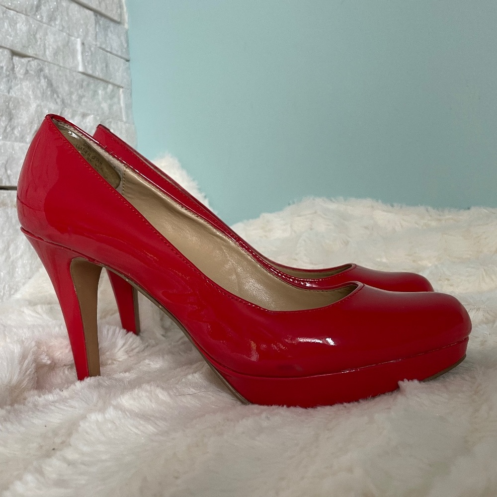 Circa Joan & David “Pearly” Red Patent Leather Heels (7M)